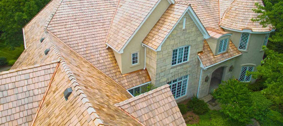 benefits of cedar roofs
