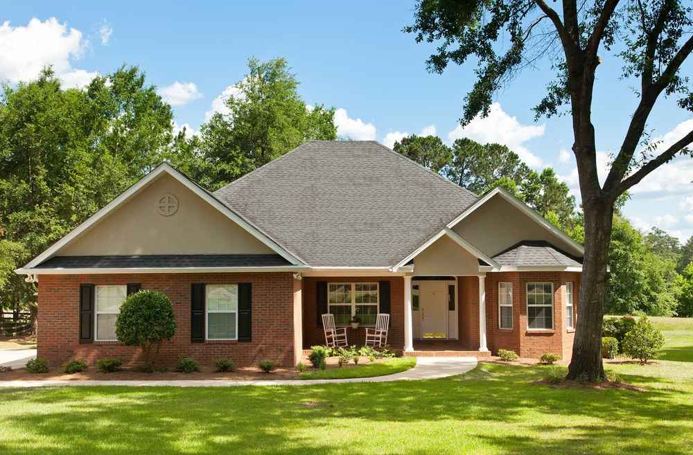 comparing roofing materials in Florida