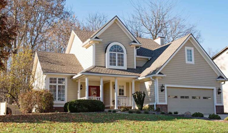 trusted residential roofers in Bay Hill FL