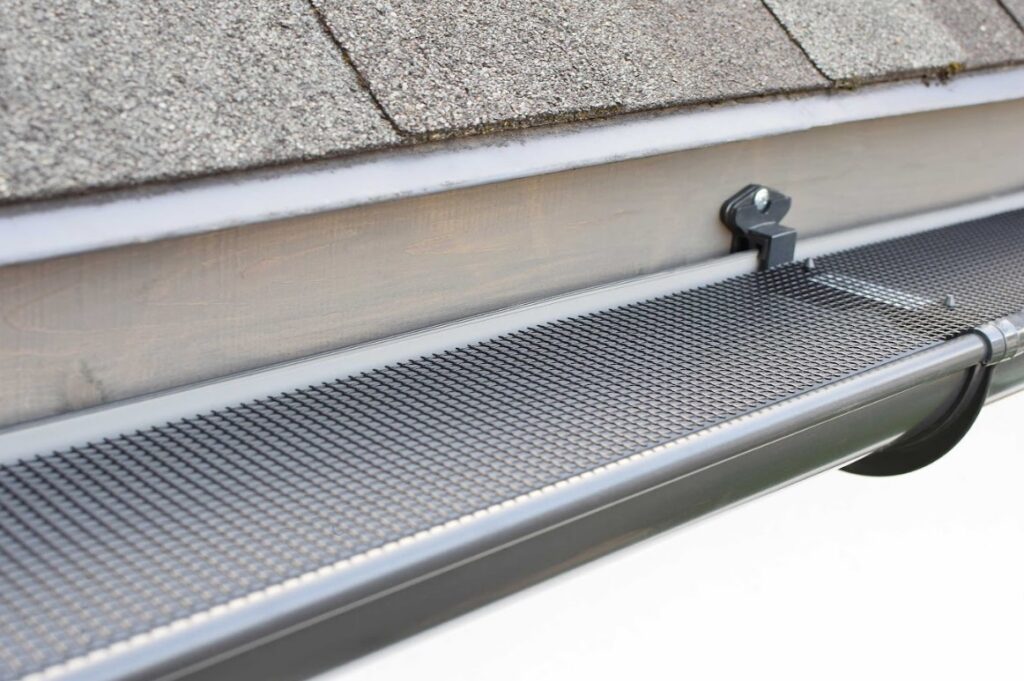 gutter guards in Apopka and Lake County